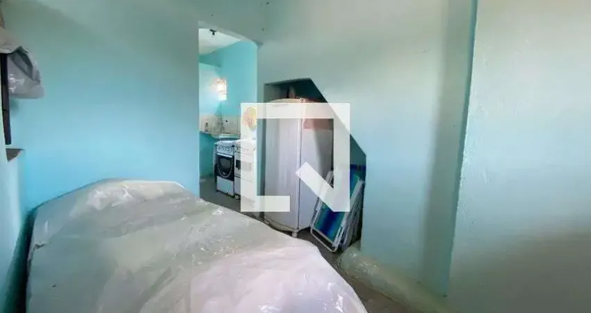 Casa para Aluguel - Brotas, 1 Quarto,  40 m² - Salvador