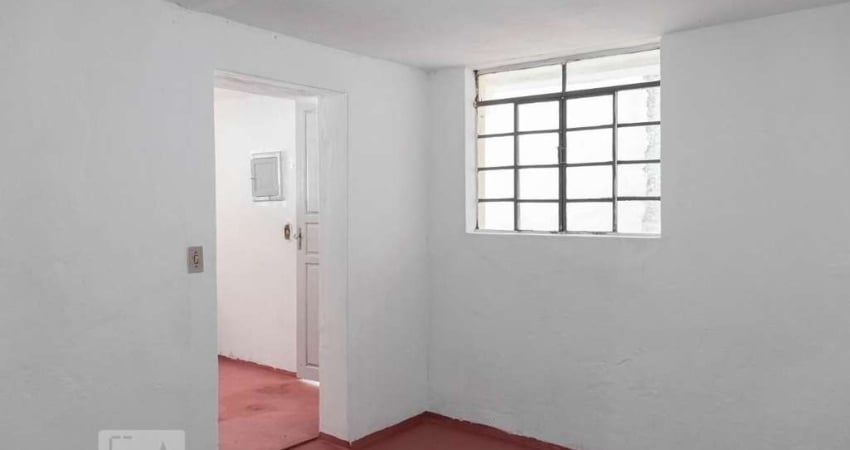 Casa para Aluguel - Jabaquara, 1 Quarto,  40 m² - São Paulo