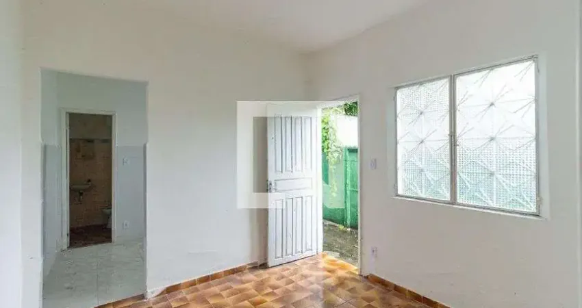 Casa para Aluguel - Campo Grande, 1 Quarto,  50 m² - Rio de Janeiro