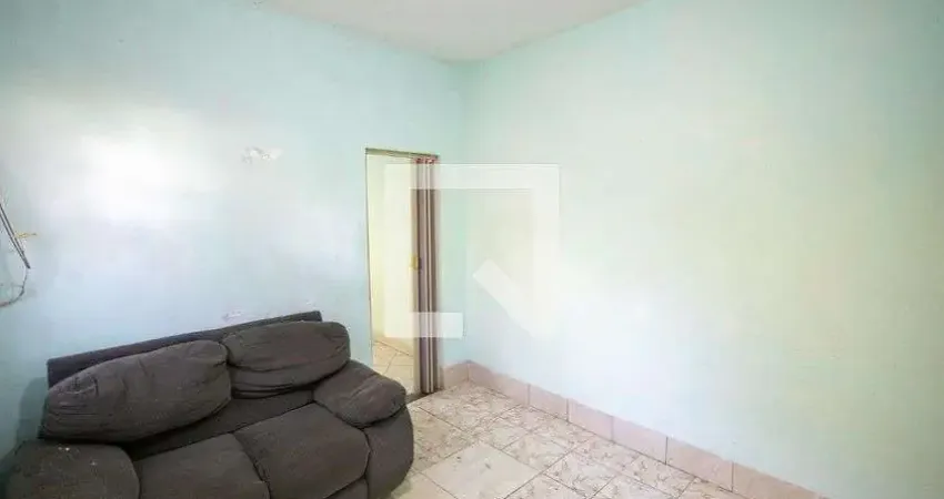 Casa para Aluguel - Campo Grande, 1 Quarto,  60 m² - Rio de Janeiro