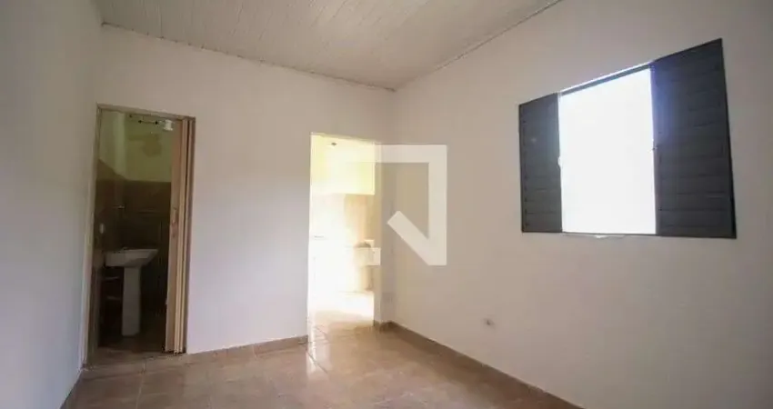 Casa para Aluguel - Jardim Marilia, 1 Quarto,  19 m² - São Paulo