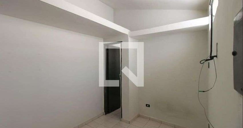 Casa para Aluguel - Sapopemba, 1 Quarto,  25 m² - São Paulo