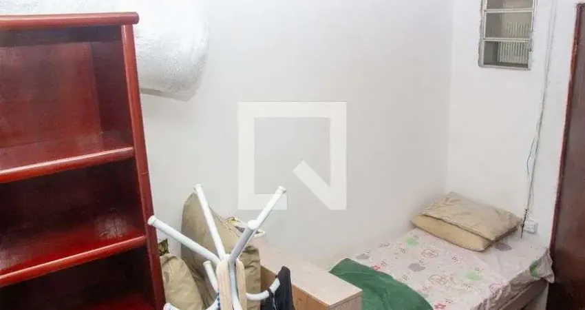Casa para Aluguel - Cidade Dutra, 1 Quarto,  20 m² - São Paulo