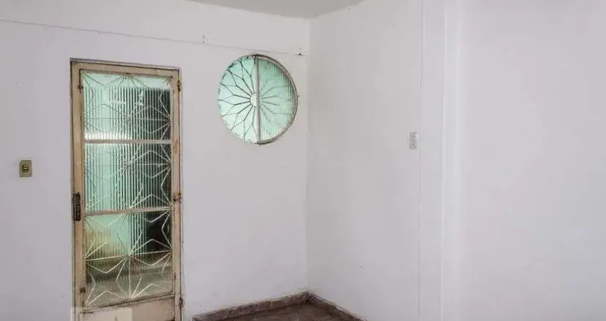 Casa para Aluguel - Campo Grande, 1 Quarto,  55 m² - Rio de Janeiro