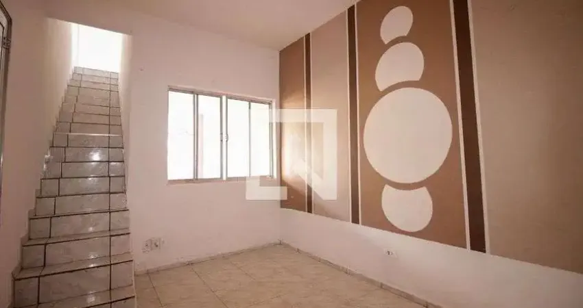 Casa para Aluguel - Cidade Satelite Santa Barbara, 2 Quartos,  70 m² - São Paulo