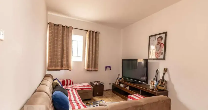 Casa para Aluguel - Itaquera, 2 Quartos,  70 m² - São Paulo