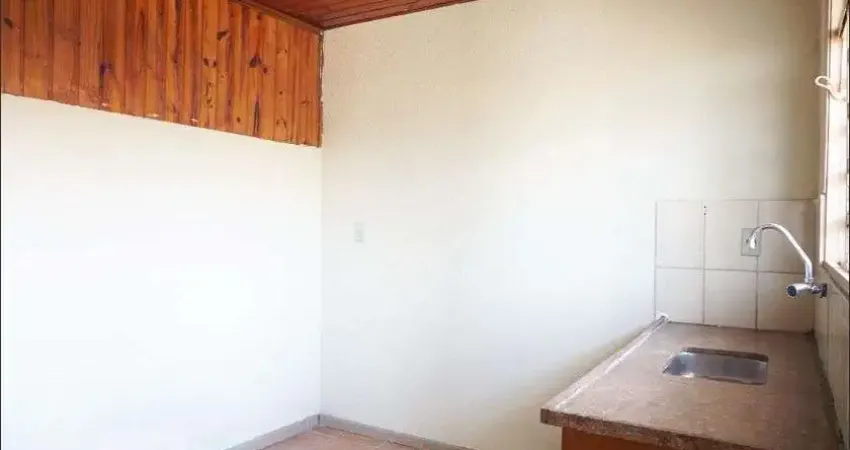 Casa para Aluguel - Cangaíba, 1 Quarto,  35 m² - São Paulo
