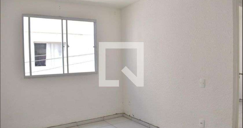 Apartamento para Aluguel - Guaratiba, 2 Quartos,  40 m² - Rio de Janeiro