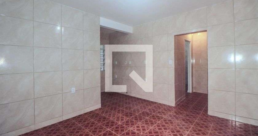 Casa para Aluguel - Farrapos, 2 Quartos,  46 m² - Porto Alegre