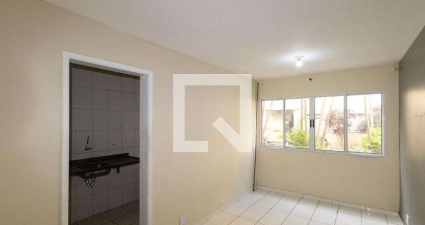 Apartamento para Aluguel - Campo Grande, 2 Quartos,  52 m² - Rio de Janeiro
