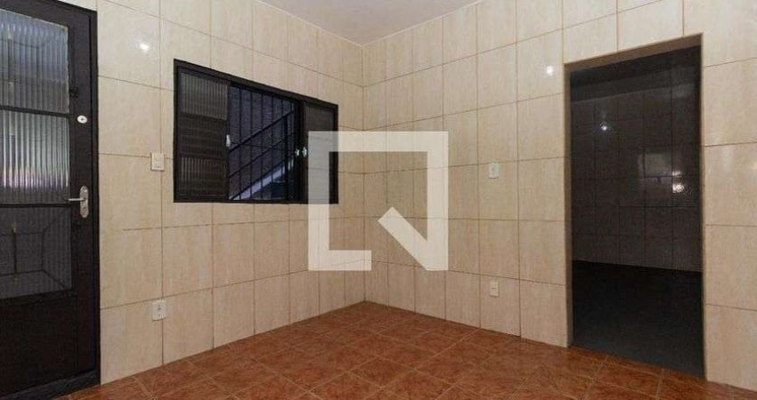 Casa para Aluguel - Ermelino Matarazzo, 1 Quarto,  45 m² - São Paulo