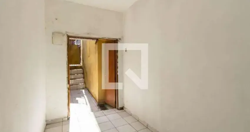 Casa para Aluguel - Itaquera, 1 Quarto,  40 m² - São Paulo