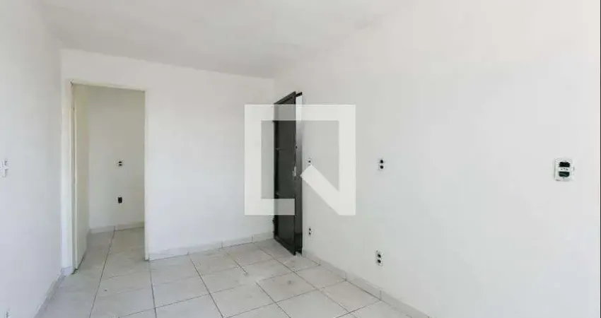 Casa para Aluguel - Itaquera, 1 Quarto,  26 m² - São Paulo