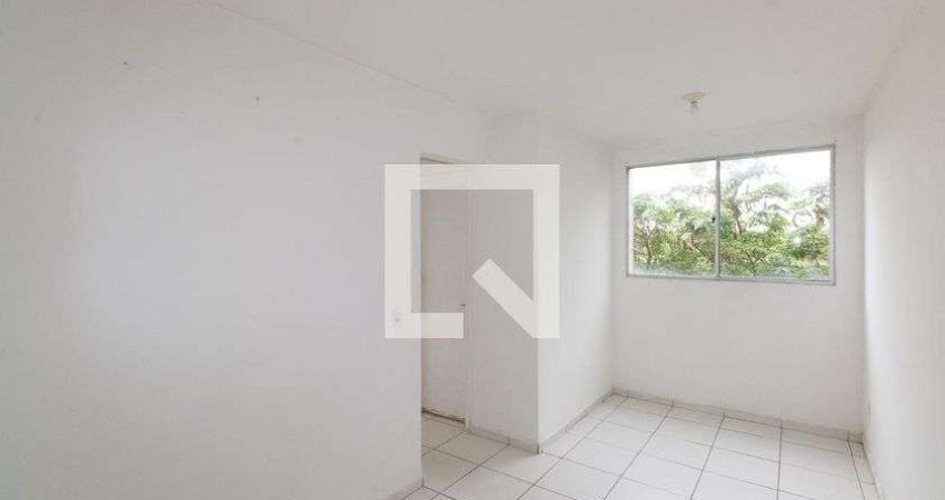 Apartamento para Aluguel - Campo Grande, 2 Quartos,  45 m² - Rio de Janeiro