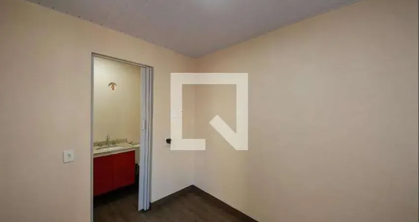 Casa para Aluguel - Sapopemba, 1 Quarto,  25 m² - São Paulo