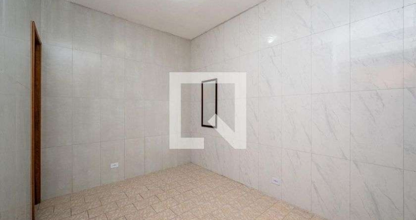 Casa para Aluguel - Vila Campestre, 1 Quarto,  20 m² - São Paulo