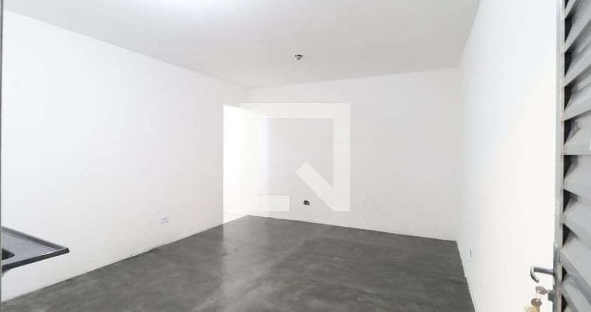 Casa para Aluguel - Vila Irmaos Arnoni, 1 Quarto,  30 m² - São Paulo
