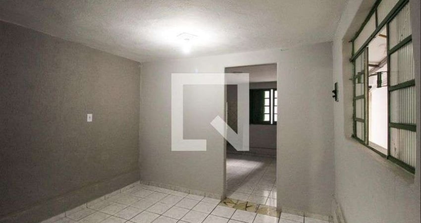 Casa para Aluguel - Vila Ema, 1 Quarto,  20 m² - São Paulo