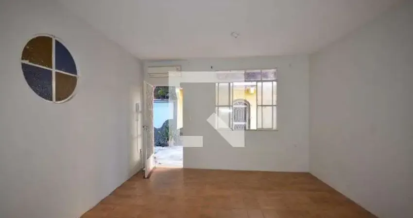 Casa para Aluguel - Bento Ribeiro, 2 Quartos,  70 m² - Rio de Janeiro