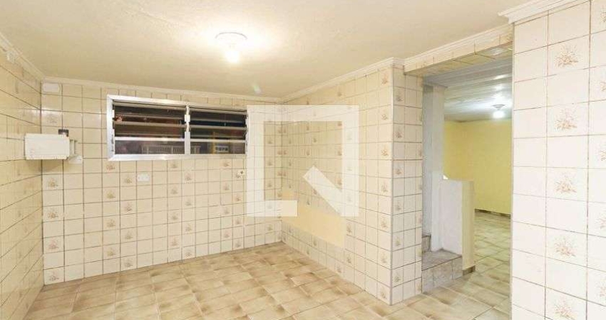 Casa para Aluguel - Itaquera, 2 Quartos,  60 m² - São Paulo