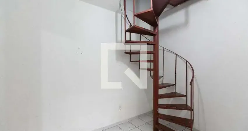 Casa para Aluguel - Cidade Lider, 1 Quarto,  42 m² - São Paulo