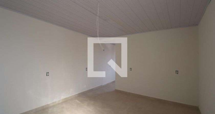 Casa para Aluguel - Jardim Presidente Dutra, 1 Quarto,  38 m² - Guarulhos