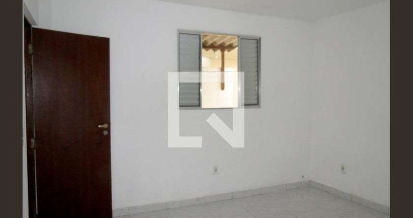 Casa para Aluguel - Ayrosa, 1 Quarto,  40 m² - Osasco