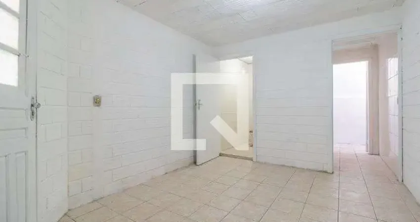 Casa para Aluguel - Partenon, 1 Quarto,  40 m² - Porto Alegre