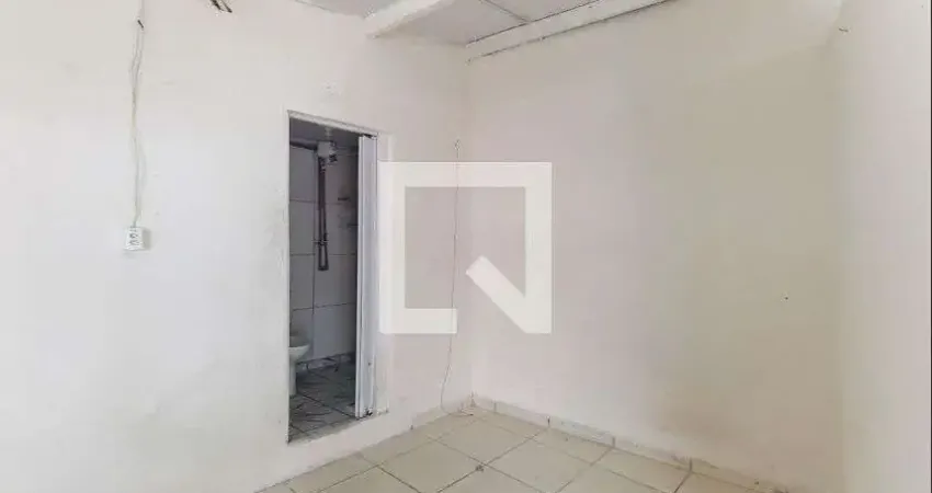 Casa para Aluguel - Itaquera, 1 Quarto,  30 m² - São Paulo