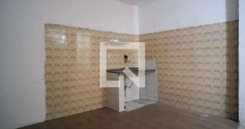 Casa para Aluguel - Ermelino Matarazzo, 1 Quarto,  28 m² - São Paulo