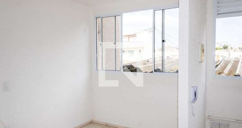Apartamento para Aluguel - Campo Grande, 2 Quartos,  42 m² - Rio de Janeiro
