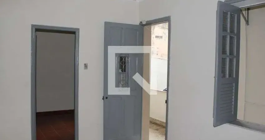 Casa para Aluguel - Olaria, 1 Quarto,  50 m² - Rio de Janeiro