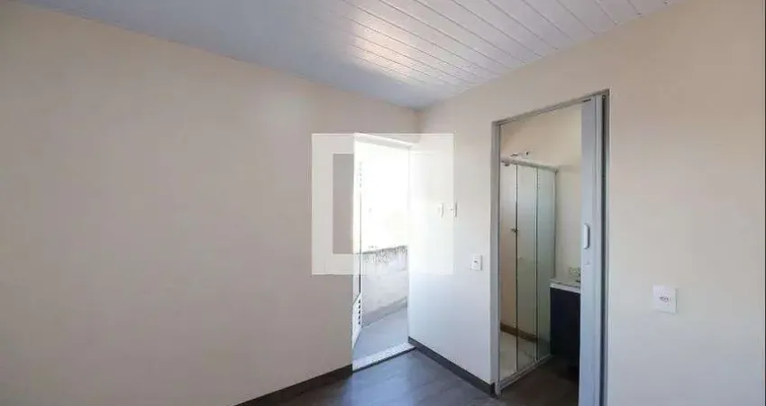 Casa para Aluguel - Sapopemba, 1 Quarto,  27 m² - São Paulo