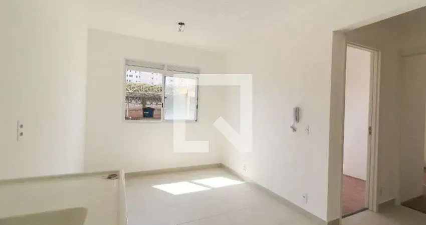 Apartamento para Aluguel - José Bonifácio, 2 Quartos,  32 m² - São Paulo