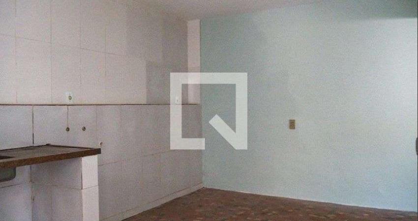 Casa para Aluguel - Vila Luzita, 1 Quarto,  60 m² - Santo André