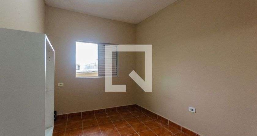 Casa para Aluguel - Jardim Peri, 1 Quarto,  25 m² - São Paulo