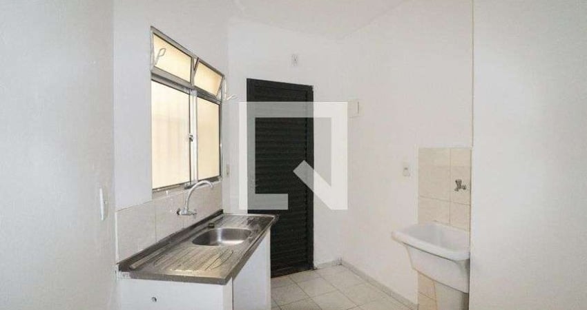 Casa para Aluguel - Lauzane Paulista, 1 Quarto,  30 m² - São Paulo