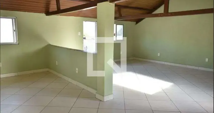 Casa / Sobrado em Condomínio para Aluguel - Campo Grande, 1 Quarto,  85 m² - Rio de Janeiro
