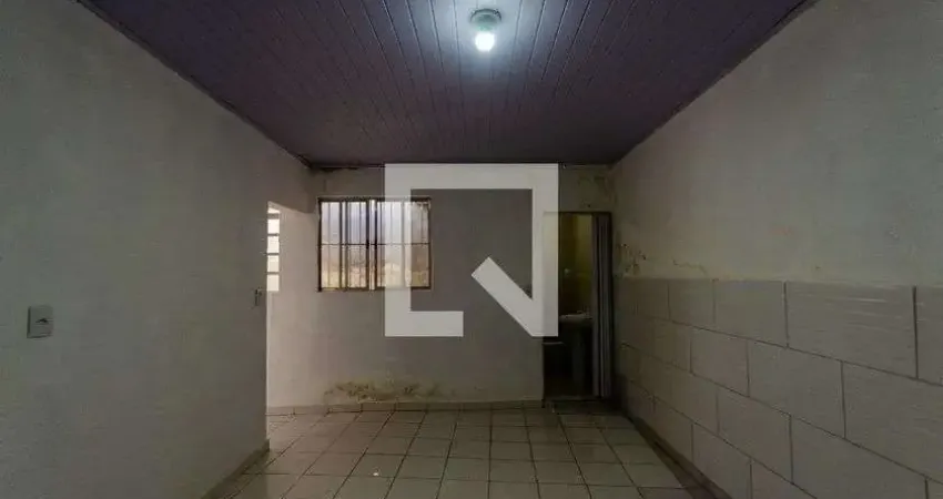 Casa para Aluguel - Vila Zat, 1 Quarto,  33 m² - São Paulo