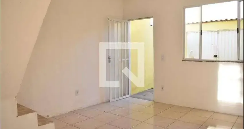 Casa para Aluguel - Campo Grande, 2 Quartos,  52 m² - Rio de Janeiro