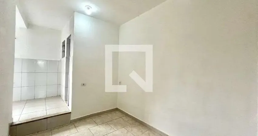 Casa para Aluguel - Jabaquara, 1 Quarto,  30 m² - São Paulo
