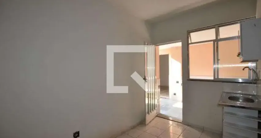 Kitnet / Stúdio para Aluguel - Bento Ribeiro, 1 Quarto,  13 m² - Rio de Janeiro