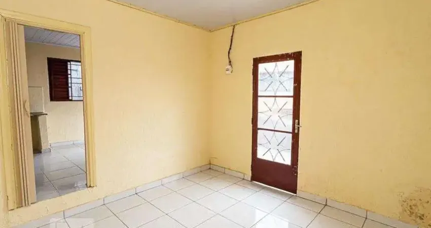 Casa para Aluguel - Vila Penteado, 1 Quarto,  60 m² - São Paulo