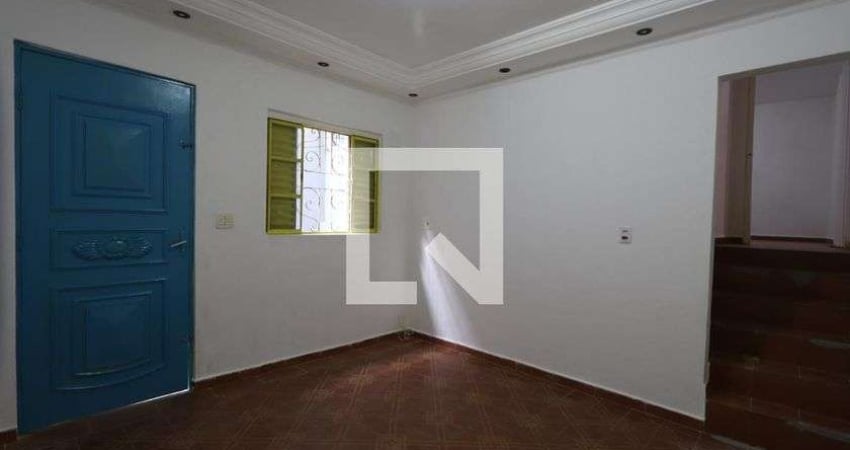 Casa para Aluguel - Parque Santa Madalena, 1 Quarto,  52 m² - São Paulo