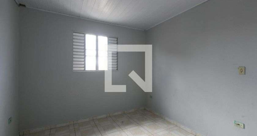 Casa para Aluguel - Itaquera, 1 Quarto,  50 m² - São Paulo