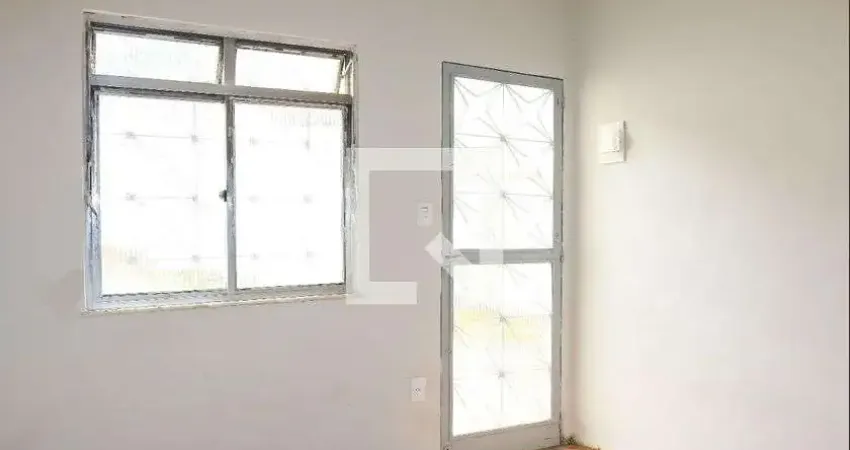 Casa para Aluguel - Piedade, 1 Quarto,  50 m² - Rio de Janeiro