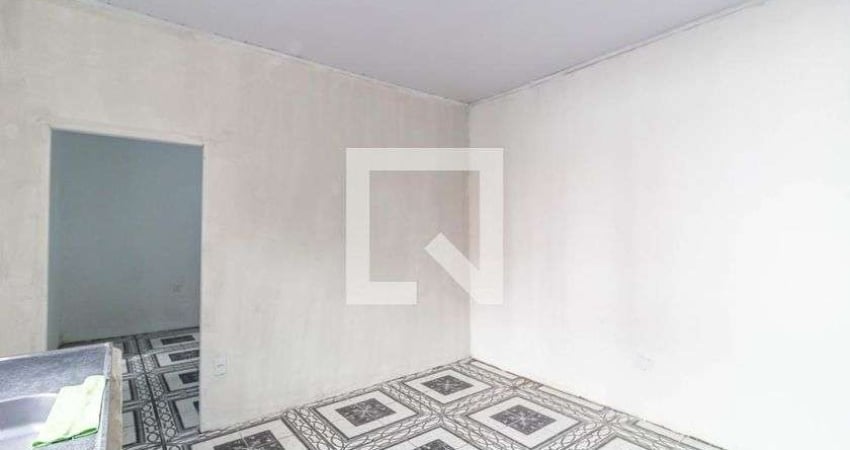 Casa para Aluguel - Itaquera, 2 Quartos,  70 m² - São Paulo