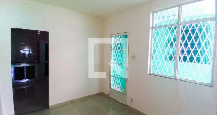 Casa para Aluguel - Marechal Hermes, 1 Quarto,  50 m² - Rio de Janeiro