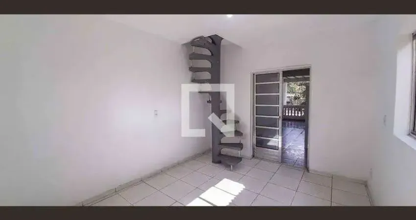 Casa para Aluguel - Santa Maria, 1 Quarto,  50 m² - Osasco