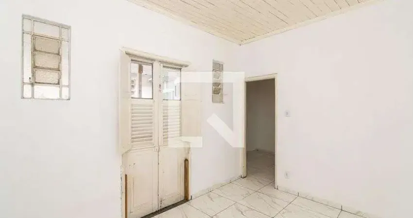 Casa para Aluguel - Olaria, 2 Quartos,  60 m² - Rio de Janeiro